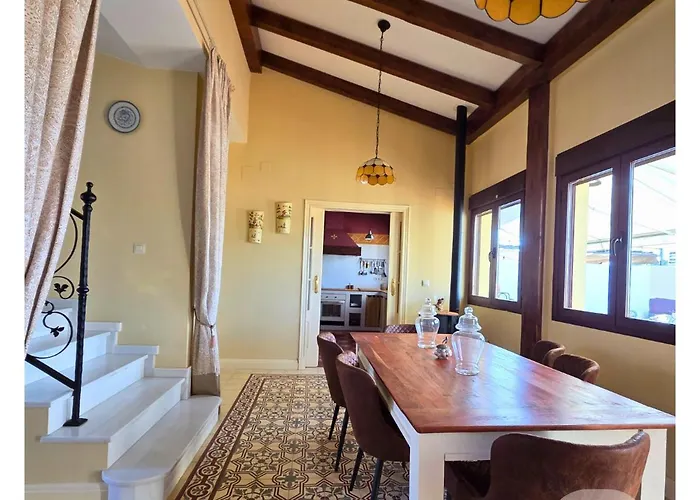 Casamanuelamonesterio